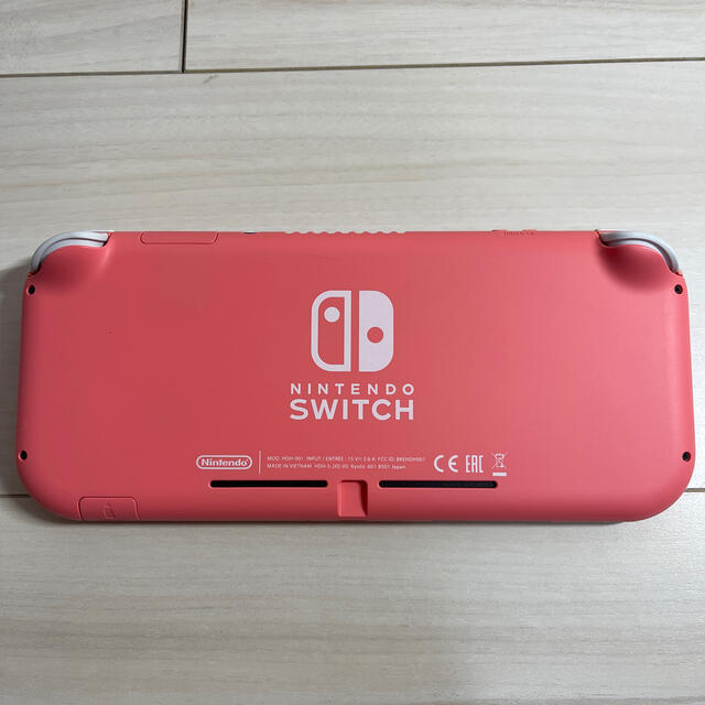 Nintendo Switch Lite　コーラル　スイッチ　ライト