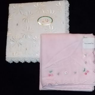 アフタヌーンティー(AfternoonTea)の新品未使用品♥TOCCA&アフタヌーンティー ガーゼハンカチセット(ハンカチ)