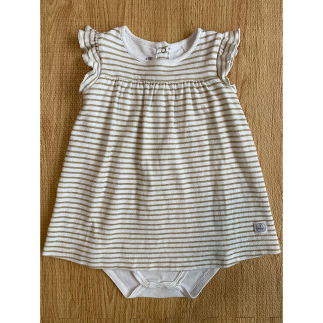 PETIT BATEAU(プチバトー)のプチバトー　ワンピース ロンパース 女の子　70 キッズ/ベビー/マタニティのベビー服(~85cm)(ロンパース)の商品写真