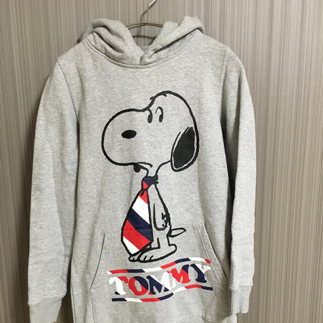 TOMMY(トミー)のtommy SNOOPYのコラボパーカー レディースのトップス(パーカー)の商品写真