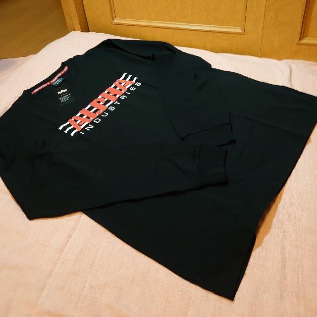 alpha(アルファ)のALPHA クラシックロゴプリント 長袖Tシャツ XL ブラック メンズのトップス(Tシャツ/カットソー(七分/長袖))の商品写真