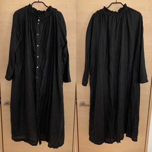 nest Robe(ネストローブ)の【3/10値下げ】nest robe リネンシャーリングネックワンピース レディースのワンピース(ロングワンピース/マキシワンピース)の商品写真