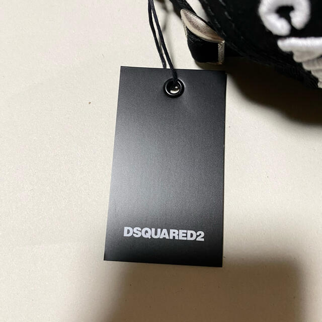 新品未使用！送料込み★DSQUARED2★ロゴ キャップ 3