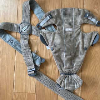 ベビービョルン(BABYBJORN)のBABY BJORN ベビービョルン　ベビーキャリアミニ⭐︎抱っこ紐(抱っこひも/おんぶひも)