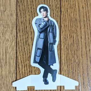 ジャニーズ(Johnny's)のSnow Man カレンダー 目黒蓮 カスタムスタンド(アイドルグッズ)