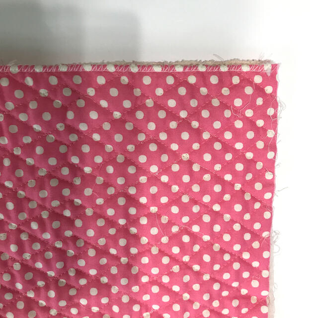 ❤︎キルティング　ピンク　ドット　❤︎ ハンドメイドの素材/材料(生地/糸)の商品写真