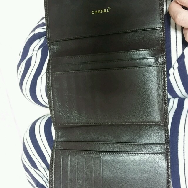 CHANEL(シャネル)の週末限定値下げ✨　シャネル　三つ折り財布 レディースのファッション小物(財布)の商品写真