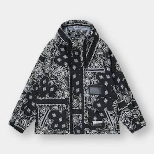 GU(ジーユー)のGU ミハラヤスヒロ　MIHARAYASUHIRO ペイズリー メンズのジャケット/アウター(マウンテンパーカー)の商品写真