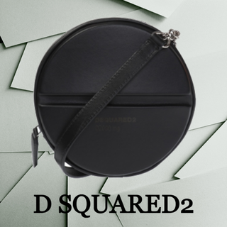 ディースクエアード(DSQUARED2)の★SALE☆【D SQUARED2】ロゴ「ピル」ラウンドショルダーバッグ(ショルダーバッグ)