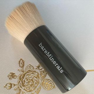 ベアミネラル(bareMinerals)の【bareMinerals ビューティフル　フィニッシュ　ブラシ】 (ブラシ・チップ)