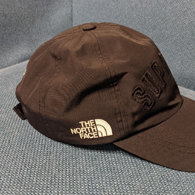 Supreme(シュプリーム)のsupreme / thenorthface　Arc Logo cap メンズの帽子(キャップ)の商品写真