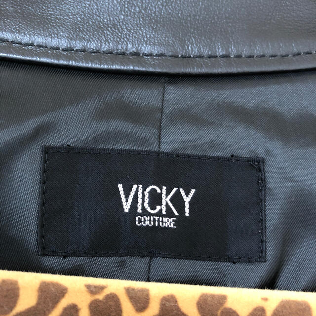 VICKY(ビッキー)のVICKY ビッキー　ノーカラーレザーライダースジャケット レディースのジャケット/アウター(ライダースジャケット)の商品写真