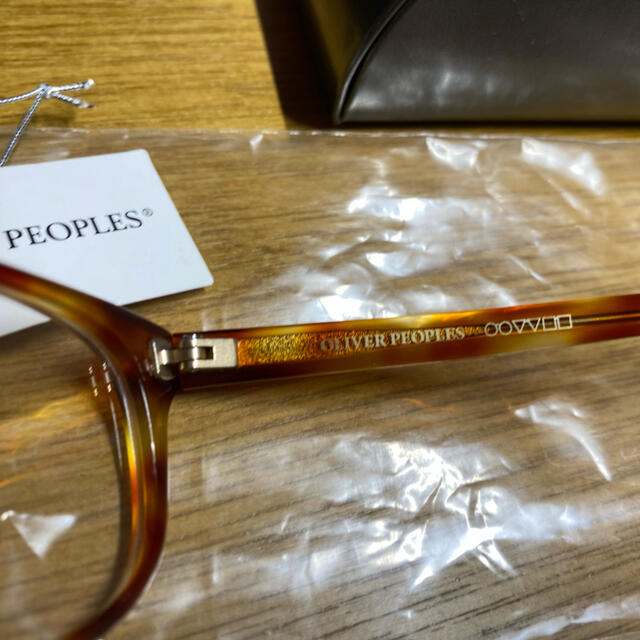 TOM FORD(トムフォード)の【新品未使用】OLIVER PEOPLES オリバーピープルズ Amelia メンズのファッション小物(サングラス/メガネ)の商品写真