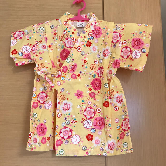 黄色　花柄　甚平 キッズ/ベビー/マタニティのキッズ服女の子用(90cm~)(甚平/浴衣)の商品写真