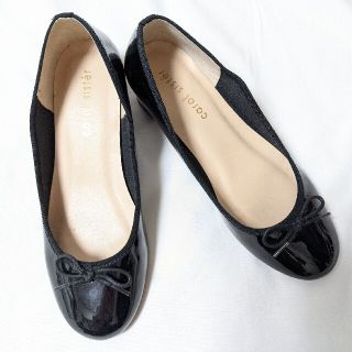 レペット(repetto)の美品　リボン　シューズ　バレエシューズ　パンプス　ブラック　パテント　Lサイズ(バレエシューズ)