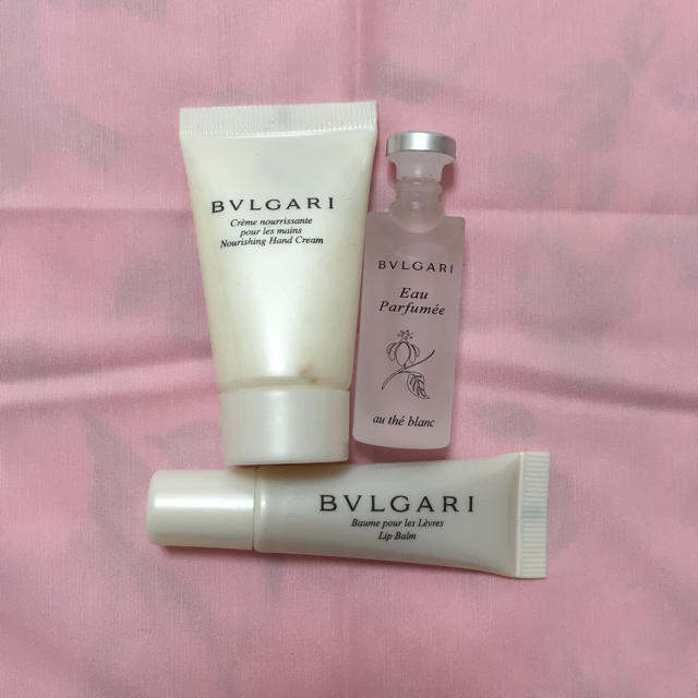 BVLGARI(ブルガリ)のブルガリ 香水 リップクリーム ハンドクリーム 新品 未使用 コスメ/美容の香水(ユニセックス)の商品写真