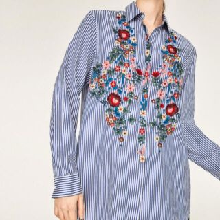 ザラ(ZARA)のZARA 花柄ストライプシャツ(シャツ/ブラウス(長袖/七分))