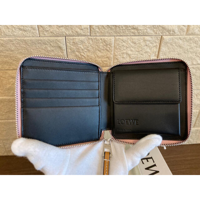 LOEWE(ロエベ)のロエベ ラウンドジップ 折り財布 イエロー×ピンク レディースのファッション小物(財布)の商品写真