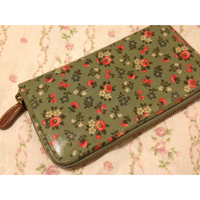 Cath Kidston(キャスキッドソン)のCath ♡長財布 値下げ レディースのファッション小物(財布)の商品写真