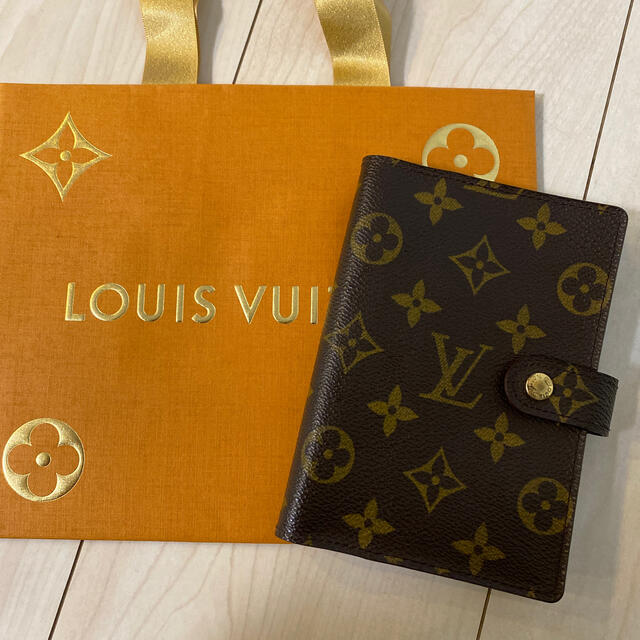 LOUIS VUITTON(ルイヴィトン)のLOUIS VUITTON 手帳カバー 美品 メンズのファッション小物(手帳)の商品写真