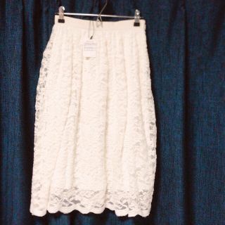 マウジー(moussy)のmoussy  /  レーススカート(ひざ丈スカート)