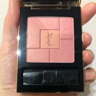 イヴサンローランボーテ(Yves Saint Laurent Beaute)のイヴサンローラン　チーク(チーク)