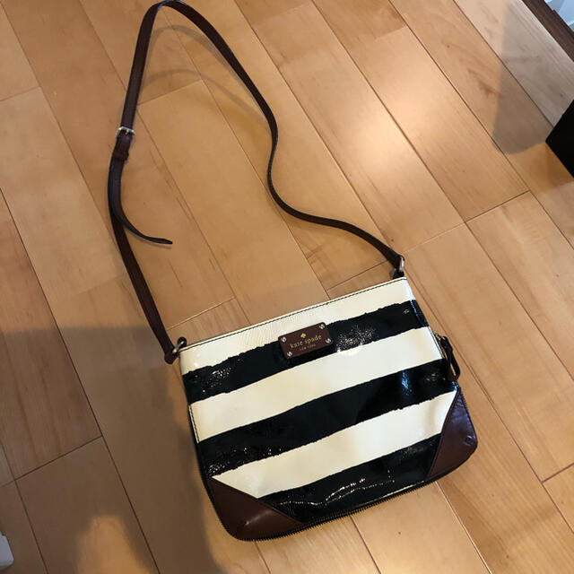 kate spade new york(ケイトスペードニューヨーク)のケイトスペード  ショルダーバック レディースのバッグ(ショルダーバッグ)の商品写真