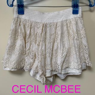 セシルマクビー(CECIL McBEE)のCECIL MCBEE  レース刺繍キュロットスカート　Mサイズ(キュロット)