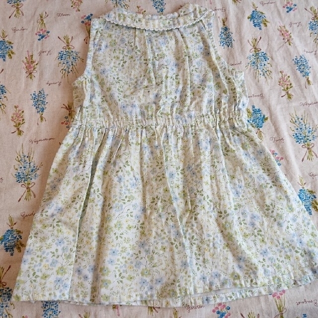 さくらんぼ様専用 リリーアイボリー ワンピース 90 プティマインワンピ90 キッズ/ベビー/マタニティのキッズ服女の子用(90cm~)(ワンピース)の商品写真