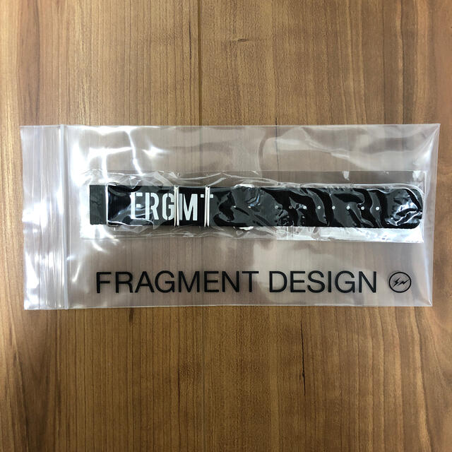 FRAGMENT(フラグメント)のApple Watch fragment design nato ベルト22mm メンズの時計(ラバーベルト)の商品写真