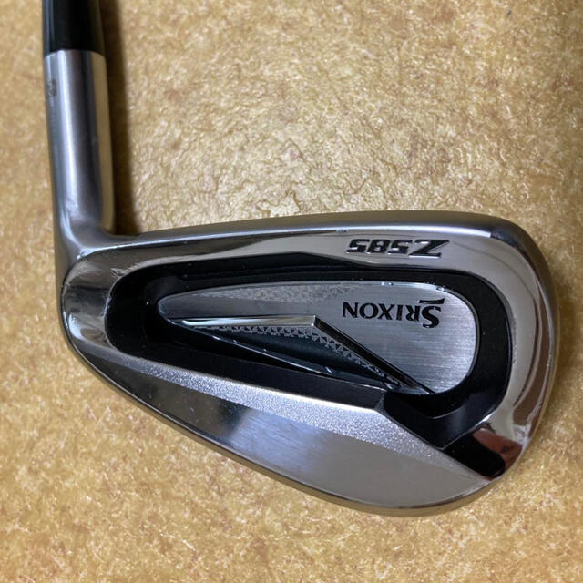 Srixon(スリクソン)のスリクソン Z585 アイアン7番 ほぼ新品！ スポーツ/アウトドアのゴルフ(クラブ)の商品写真