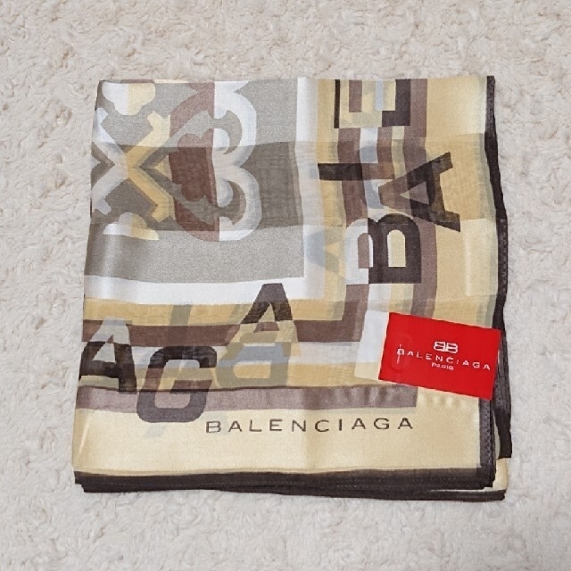 売約済《未使用》BALENCIAGA スカーフ レディースのファッション小物(バンダナ/スカーフ)の商品写真