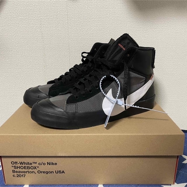 OFF-WHITE(オフホワイト)の美品！NIKE × OFF-WHITE BLAZER MID 27.5cm メンズの靴/シューズ(スニーカー)の商品写真