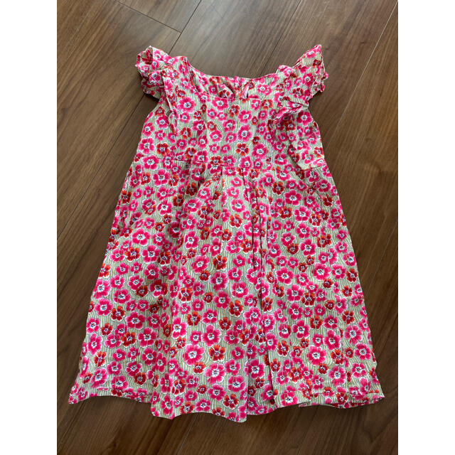 ハンドメイド　リバティワンピース　100 キッズ/ベビー/マタニティのキッズ服女の子用(90cm~)(ワンピース)の商品写真