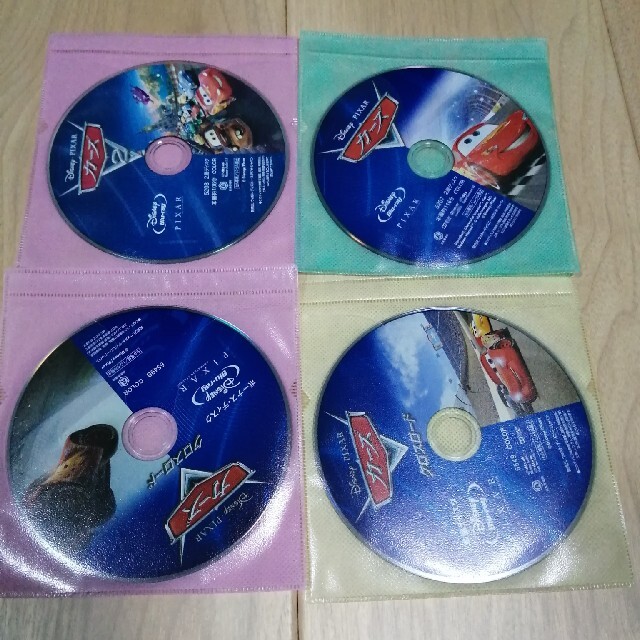 ディズニー　カーズ　Blu-ray　4点セット　早いもの勝ち