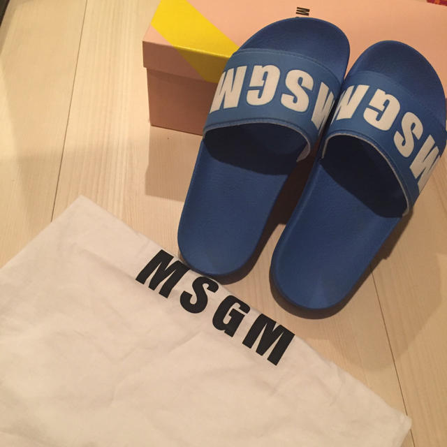 MSGM(エムエスジイエム)の新品 msgmエムエスジーエム サンダル レディースの靴/シューズ(サンダル)の商品写真