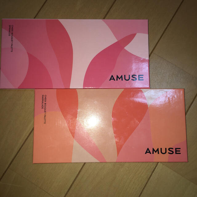 amuse アミューズ　 チークパレット