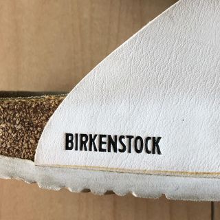 ビルケンシュトック(BIRKENSTOCK)のビルケンシュトック　サンダル　白(サンダル)