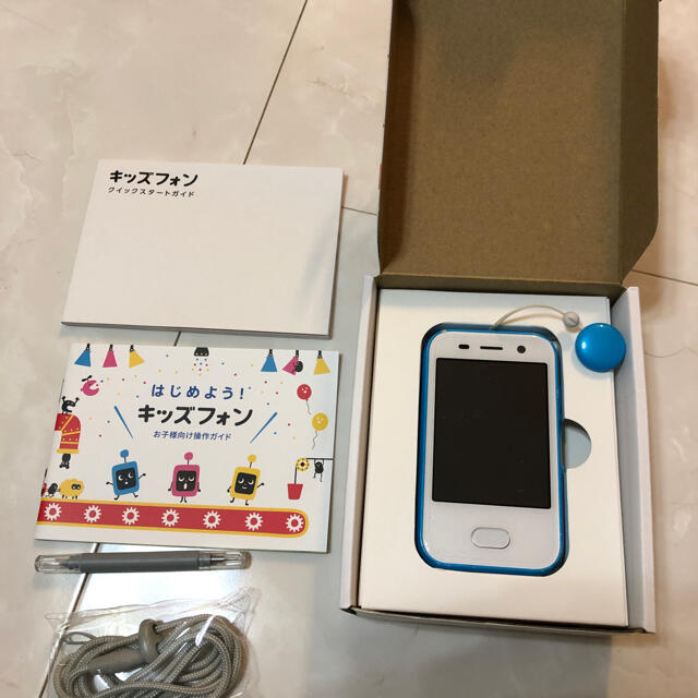 Softbank(ソフトバンク)のキッズフォンSoftBank スマホ/家電/カメラのスマートフォン/携帯電話(携帯電話本体)の商品写真