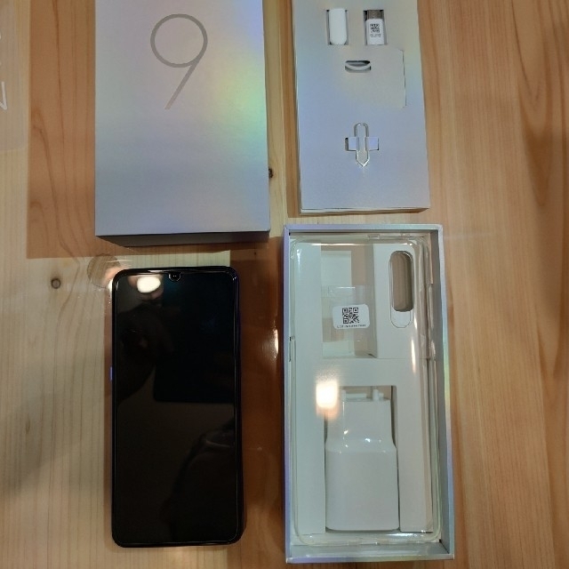 【しみゆ】Xiaomi Mi9 RAM6GB/ROM64GB Global