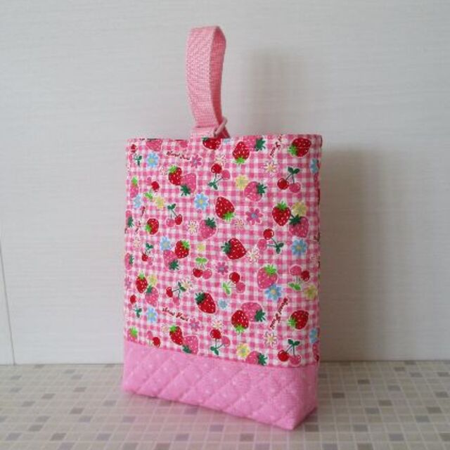 手作りキッズシューズバッグ イチゴフルーツ ピンク の通販 By Rila Rose S Shop ラクマ
