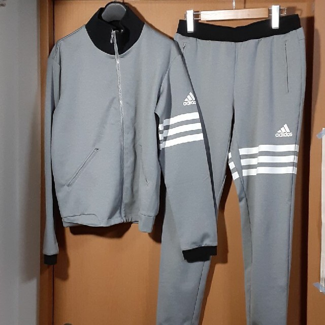 adidasジャージセット