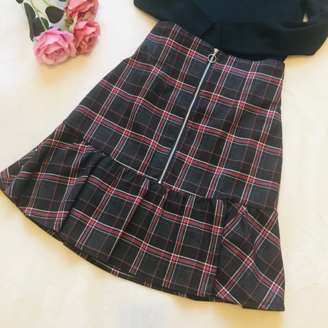 Rirandture(リランドチュール)の美品♡Rirandture♡チェック柄マーメイドスカート♡1サイズ レディースのスカート(ミニスカート)の商品写真