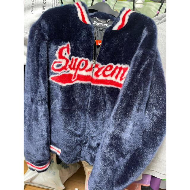 新着商品 Supreme - Supreme Faux Fur Varsity Jacket ブルゾン