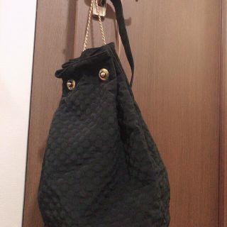 グッチ(Gucci)のグッチ　キンティングリュック　美品　レア(リュック/バックパック)