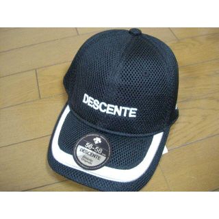 デサント(DESCENTE)の新品　タグ付「デサント メッシュキャップ」(キャップ)