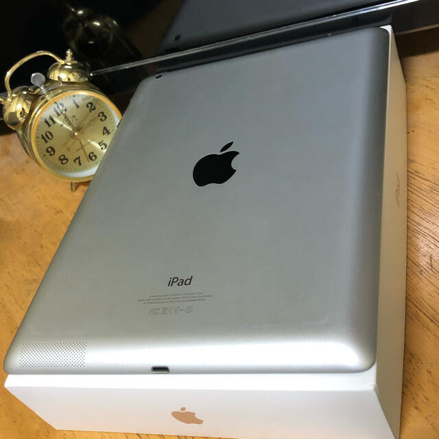 準美品　iPad4 16GB  WIFI モデル　アイパッド　第4世代