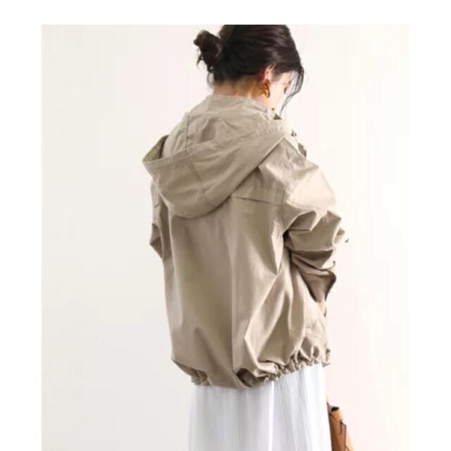 クラシカルエルフ☆マウンテンパーカー　ベージュ レディースのジャケット/アウター(ブルゾン)の商品写真
