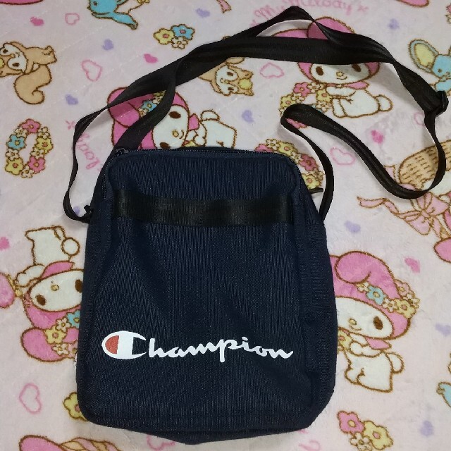 Champion(チャンピオン)のChampion ショルダーバッグ メンズのバッグ(ショルダーバッグ)の商品写真