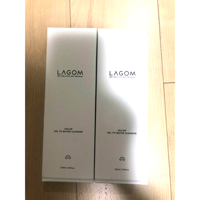 LAGOM(ラーゴム)のLAGOM ラゴム　ジェルトゥウォーター　クレンザー　220ml   2本セット コスメ/美容のスキンケア/基礎化粧品(洗顔料)の商品写真